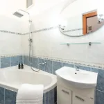 Three Bedroom Near Riegrovy Sady Praag